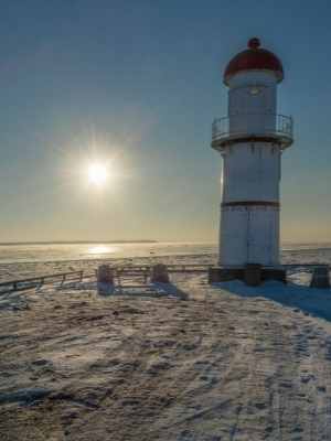 Le phare de Lachine en hiver