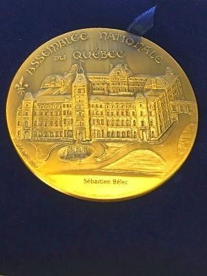 Médaille l'Assemblée nationale du Québec remise à M. Bélec